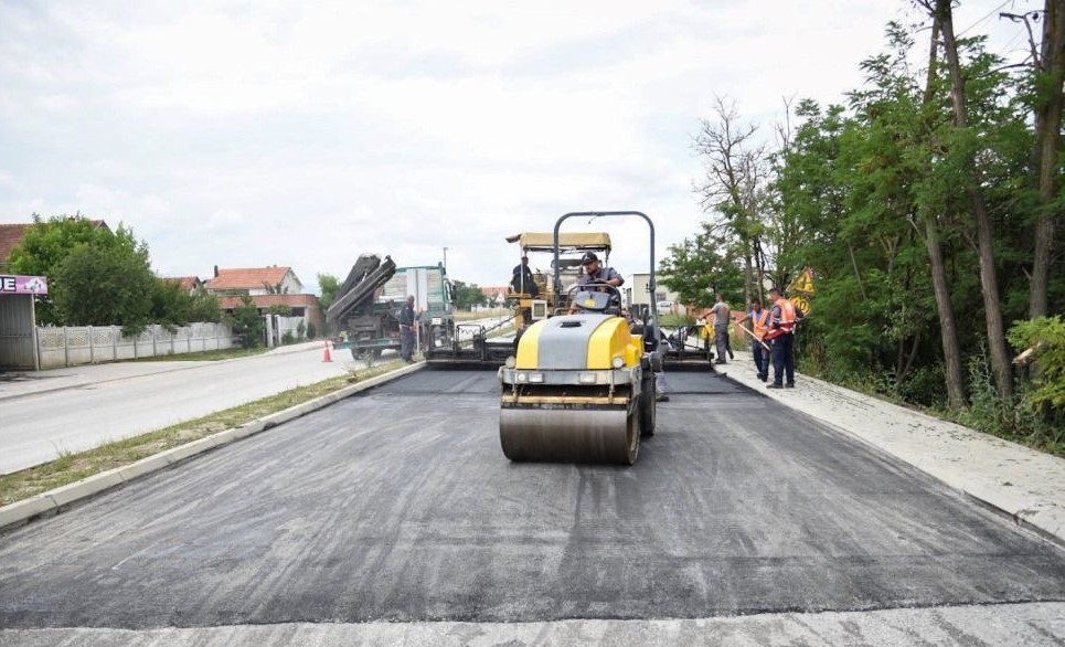 Vlorë, 2.6 milionë euro për rikonstruksionin e rrugëve në disa zona të qytetit